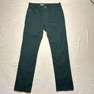 Stio Pants Men’s 32R Green Rivet Canvas Durable Hiking Outdoors Gusset Workwear